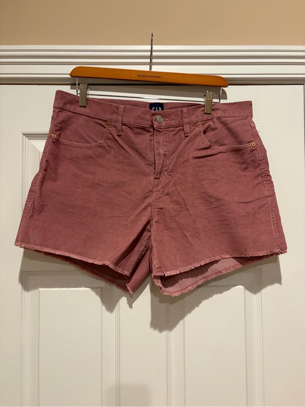 GAP Dusty Rose Corduroy Women's Shorts